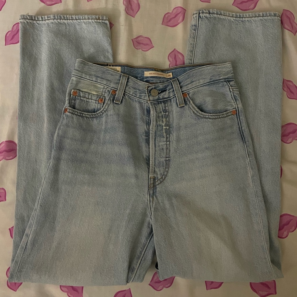 Levi’s Ribcage Jeans